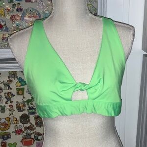 Women’s Victoria’s Secret Pink Ultimate Twist Tie Front Sports Bra Size X-LARGE